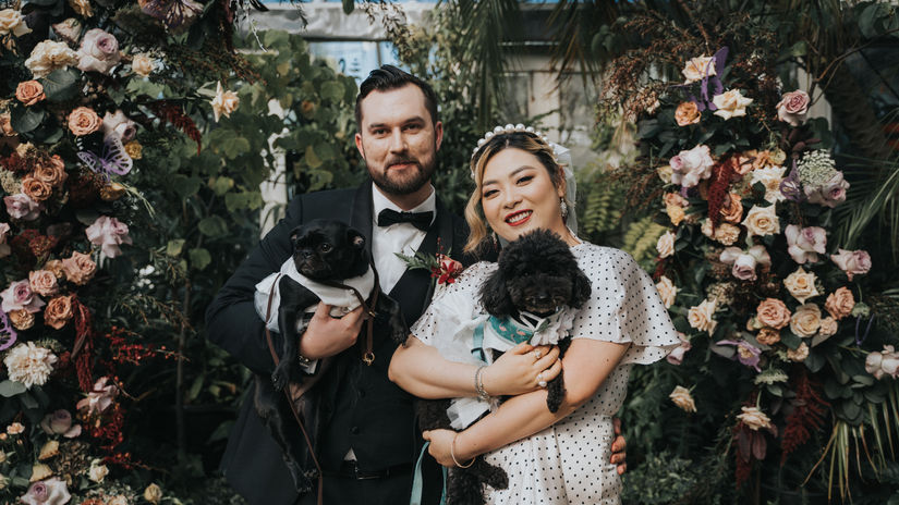 Serena & Matt | Glasshaus Outside